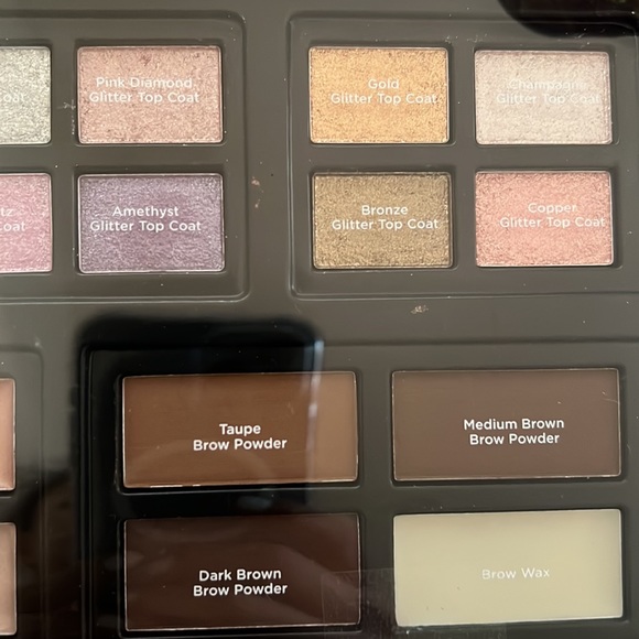 NWOT Ulta Beauty Box - Picture 12 of 12